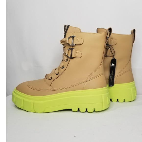 Sorel Women's Caribou Lace WP Chelsea Boots Size 9 Canoe/Tippet 2048431 NWT - Picture 1 of 8